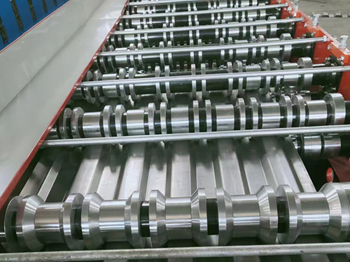 陕西车厢板成型设备